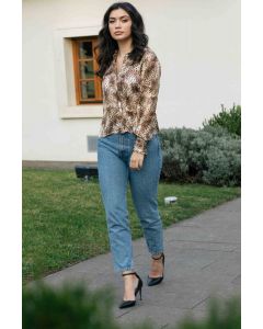 BLUZA CU FENTA ASCUNSA, DIN VOAL ANIMAL PRINT