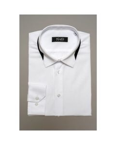 WHITE, SLIM FITTED SHIRT, WITH SPREAD COLLAR AND BLACK CONTRAST FABRIC ON THE COLLAR