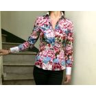 BLUZA CU MANECA LUNGA, IMPRIMATA CU MODEL FLORAL MARE, CU GULER SI MANSETE ALBE